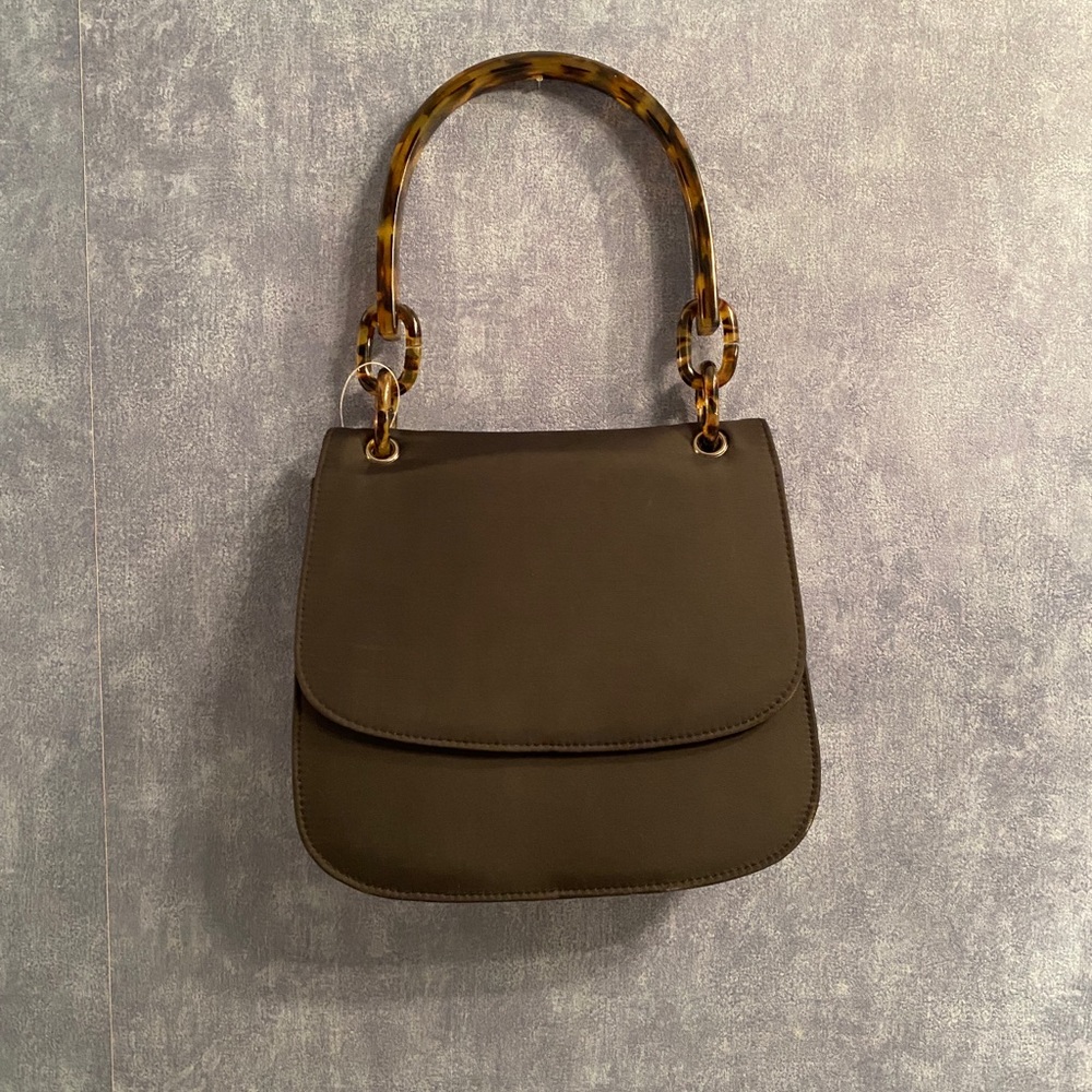 Modern handbag, faux tortoise shell handle